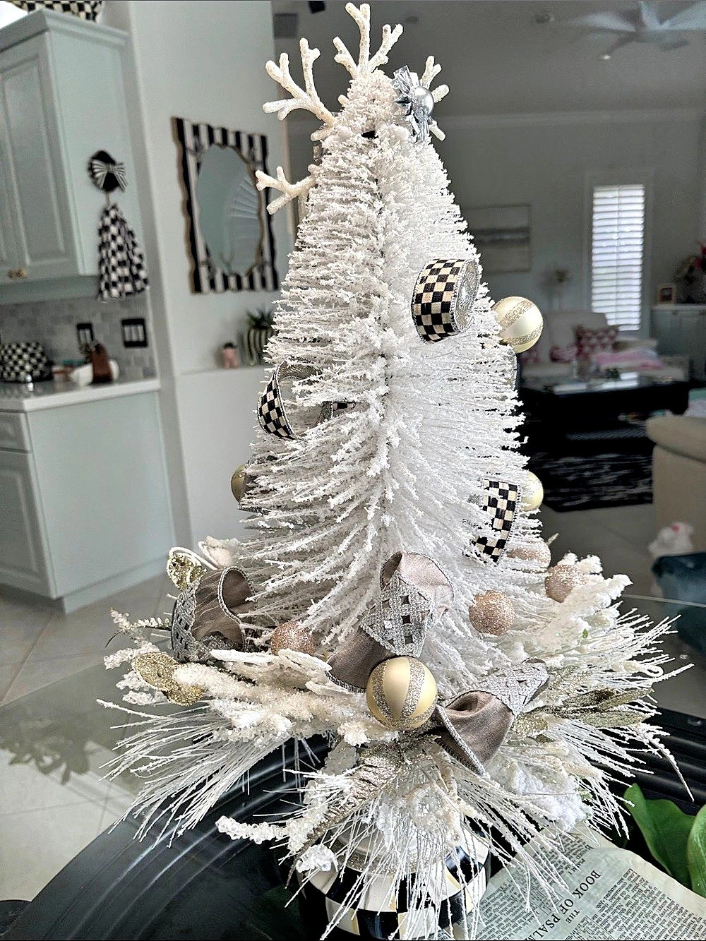 MACKENZIE-CHILDS White & Silver Courtly Check Christmas Tree Decor